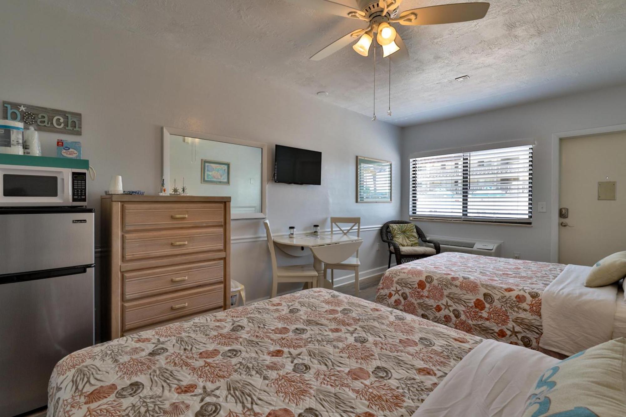 Coastal Waters 107 - A Studio Poolside Retreat New Smyrna Beach Zewnętrze zdjęcie